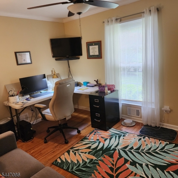 main property photo 20