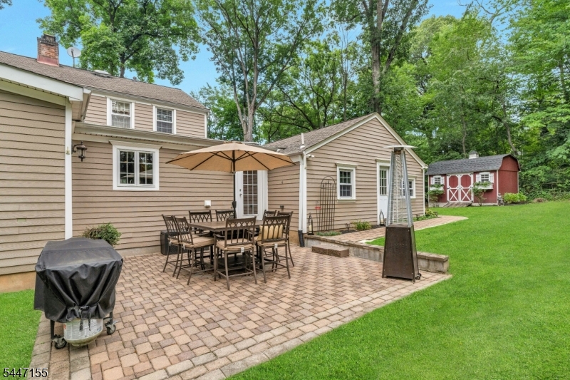 main property photo 35