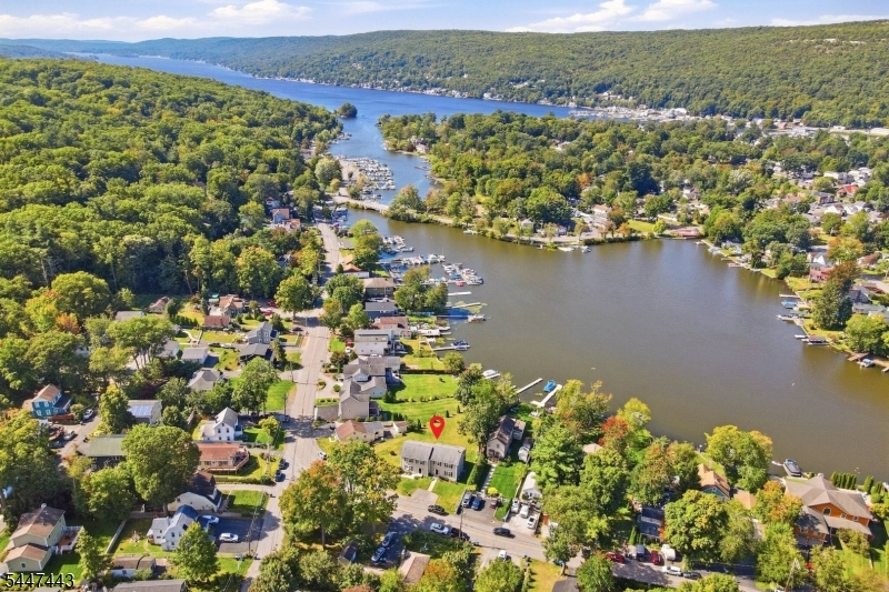 main property photo 34