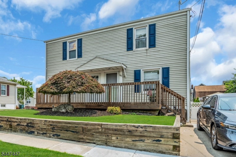 main property photo 4