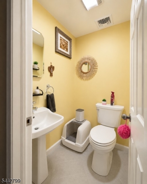 main property photo 15