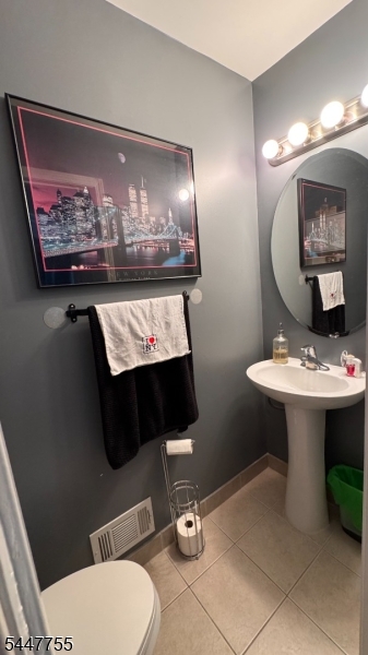 main property photo 17