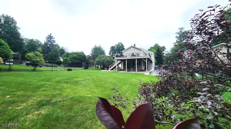 main property photo 41