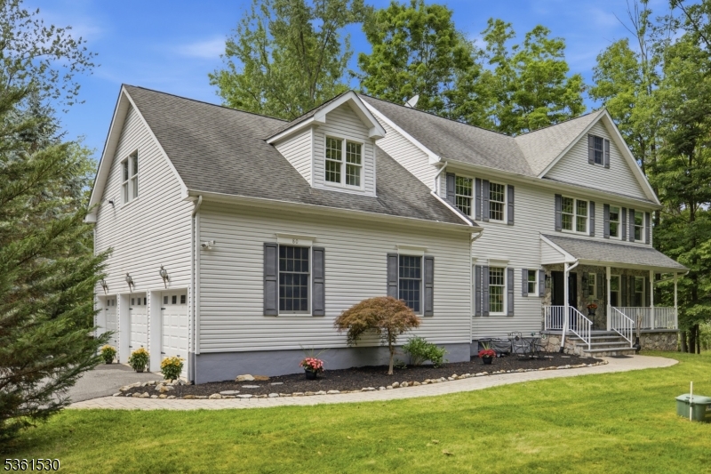 main property photo 49