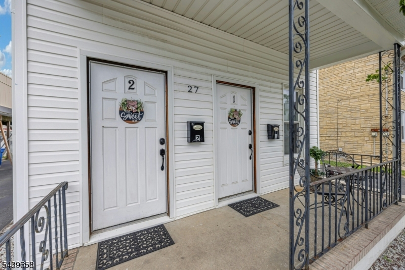 main property photo 34