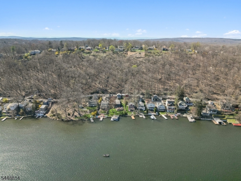 main property photo 45