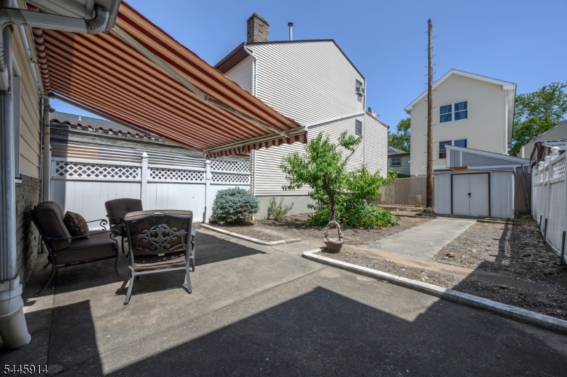 main property photo 44