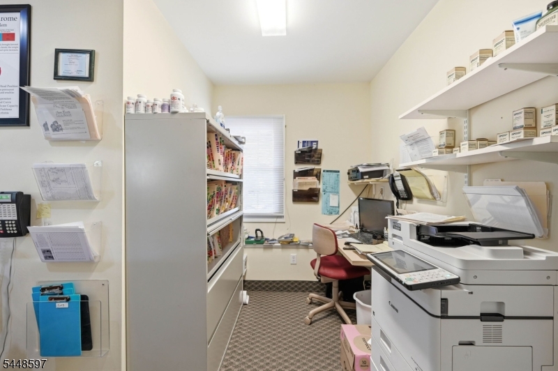 main property photo 14