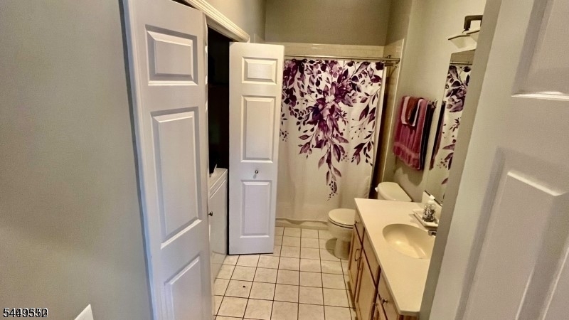 main property photo 10