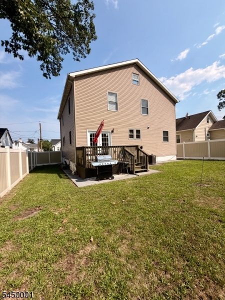 main property photo 23