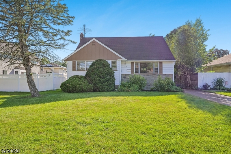 main property photo 1