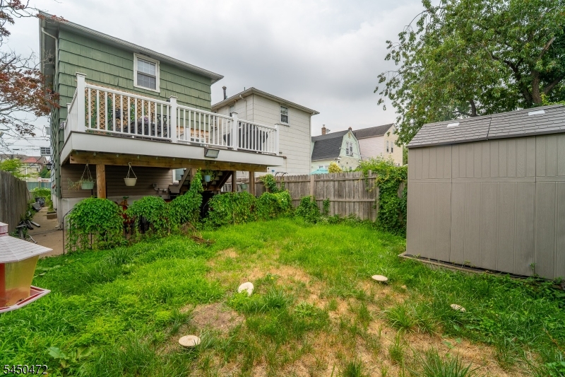 main property photo 18