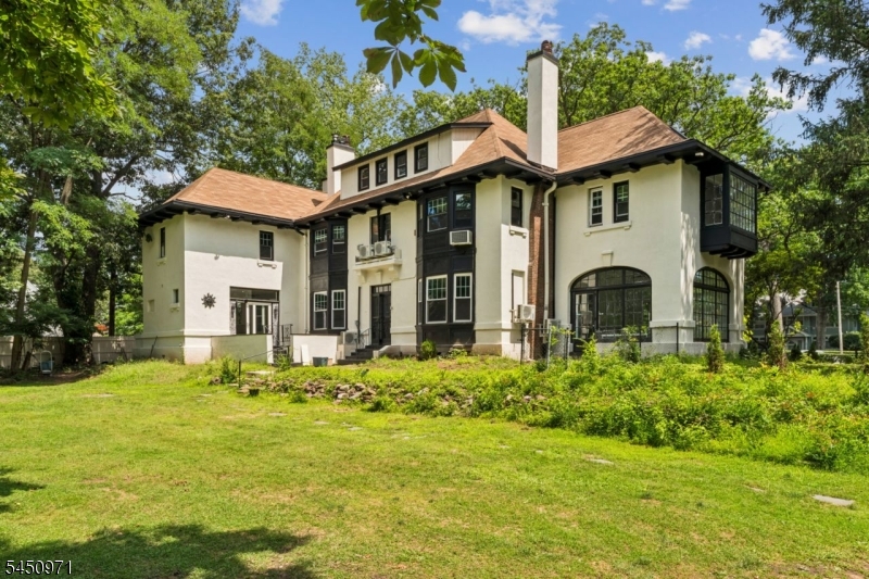 main property photo 46