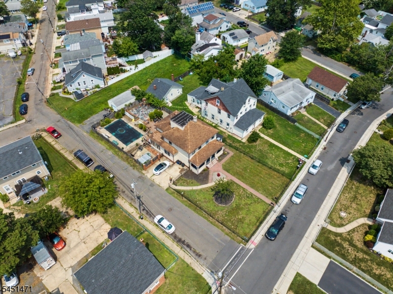 main property photo 47