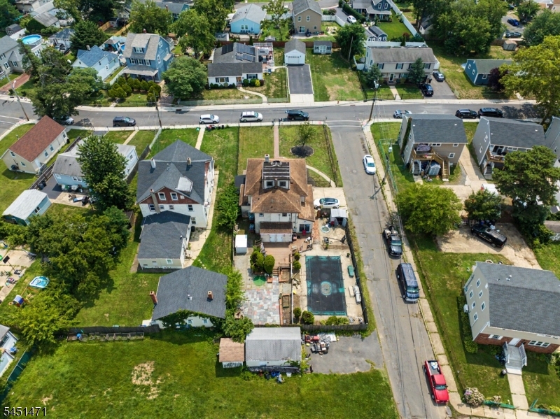 main property photo 48