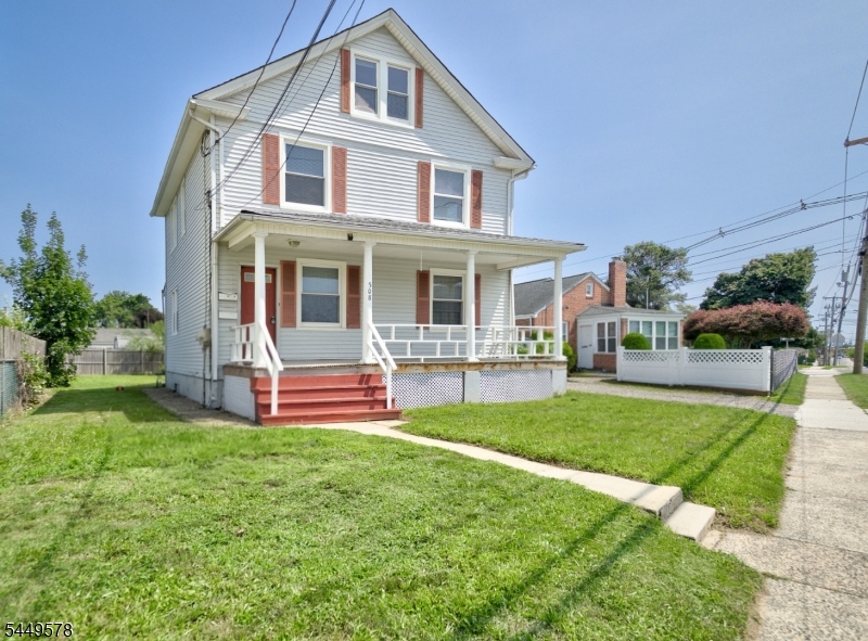 main property photo 35