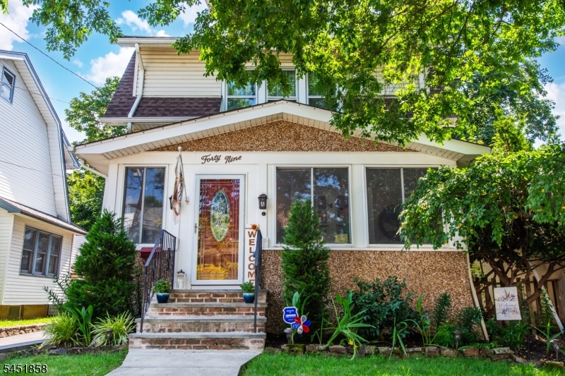 main property photo 32