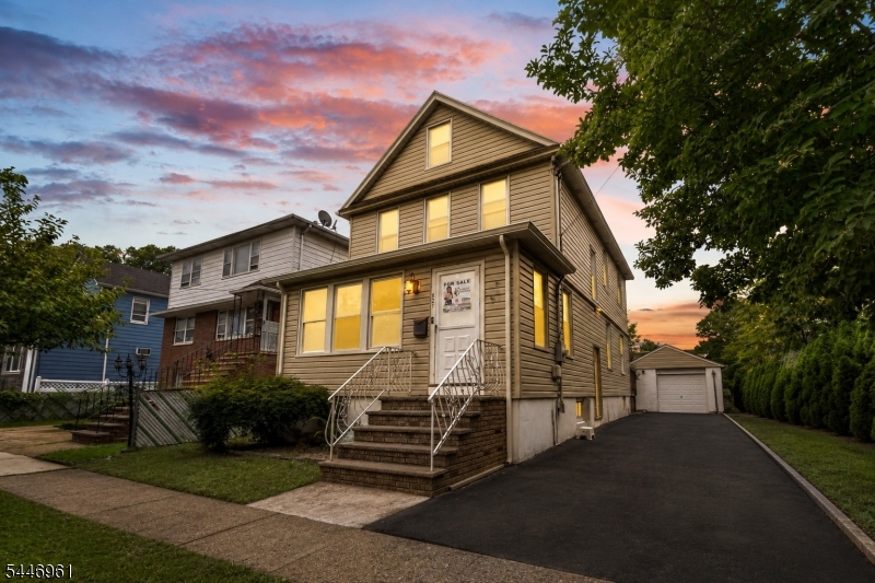 main property photo 22