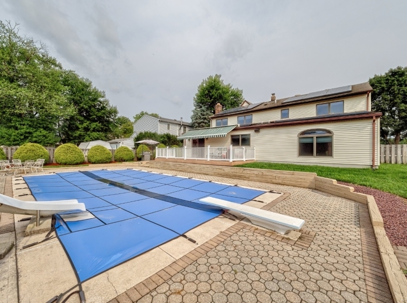 main property photo 42