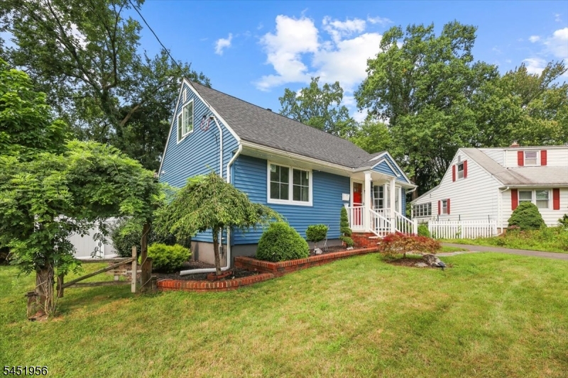 main property photo 3