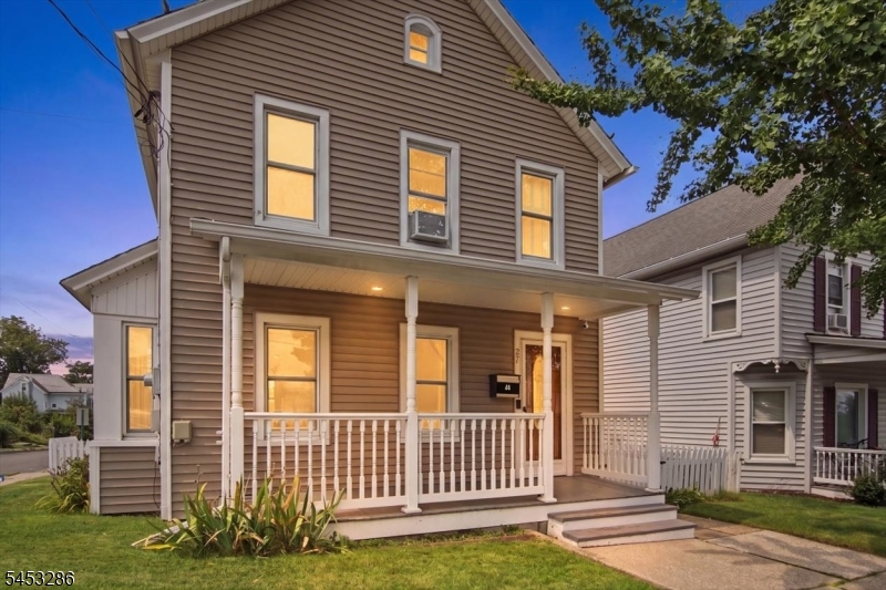 main property photo 19