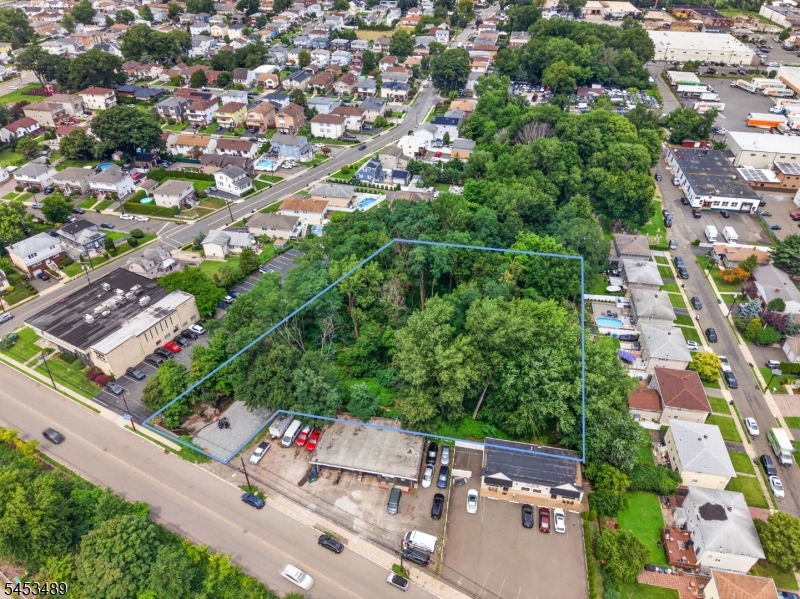 main property photo 5