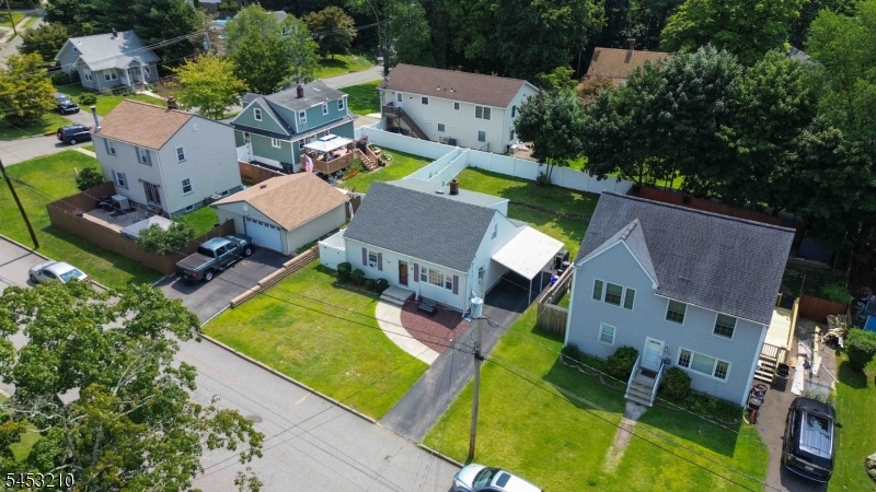 main property photo 38