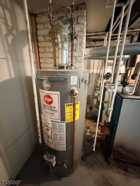 main property photo 27