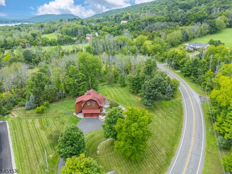 main property photo 46