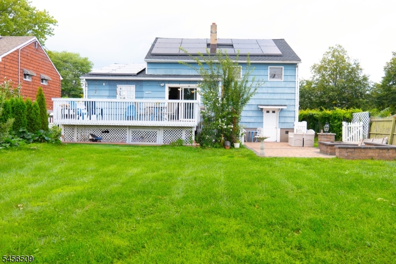 main property photo 45