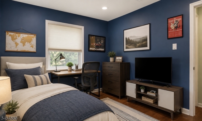 main property photo 12
