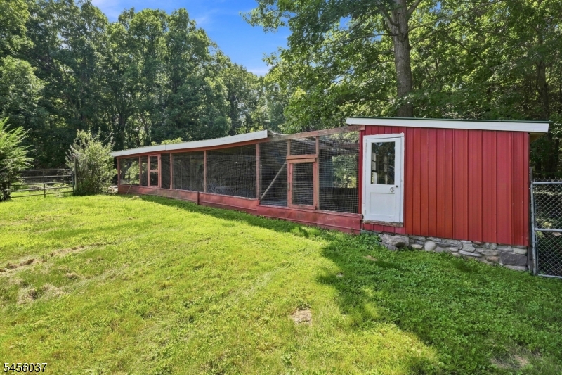 main property photo 43