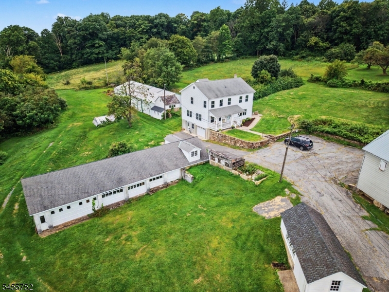main property photo 45