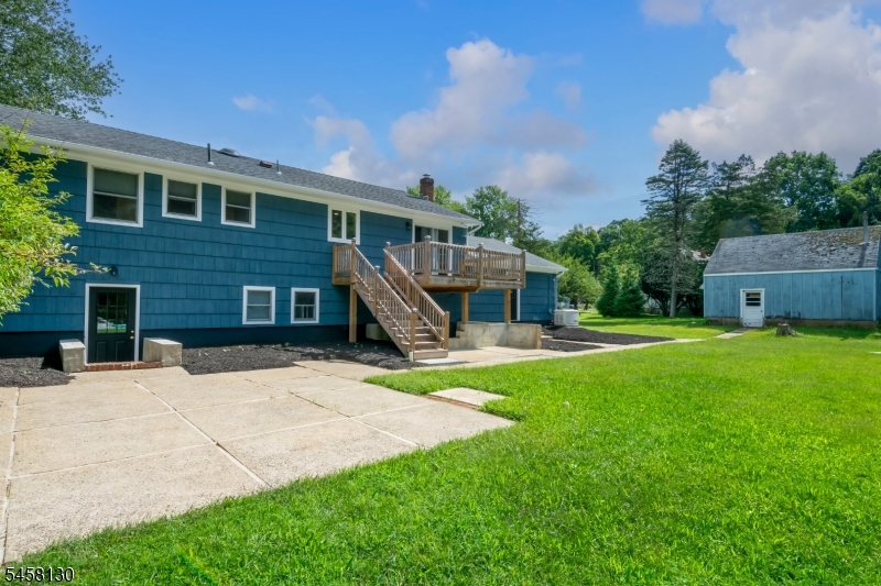 main property photo 47