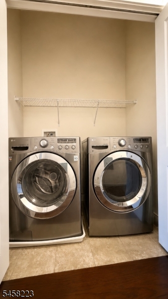 main property photo 18
