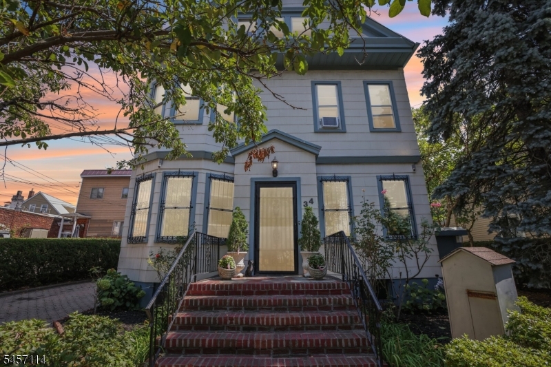 main property photo 39