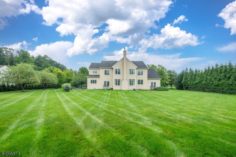 main property photo 44
