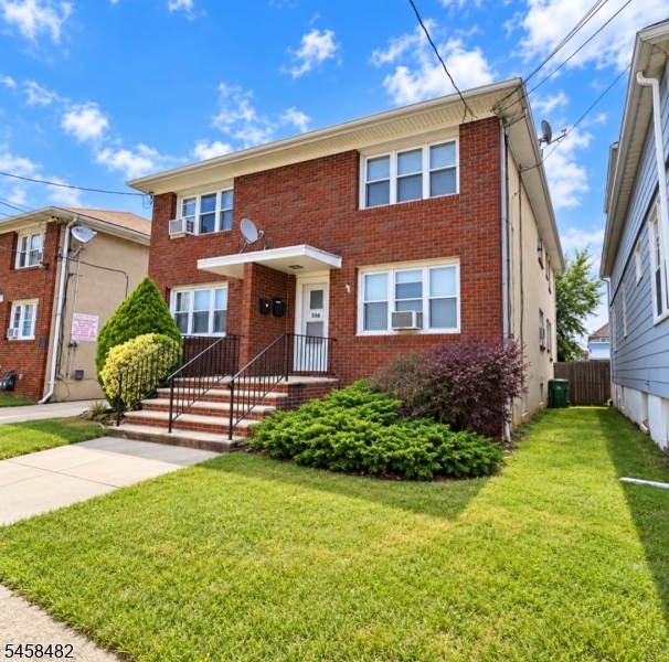 main property photo 7