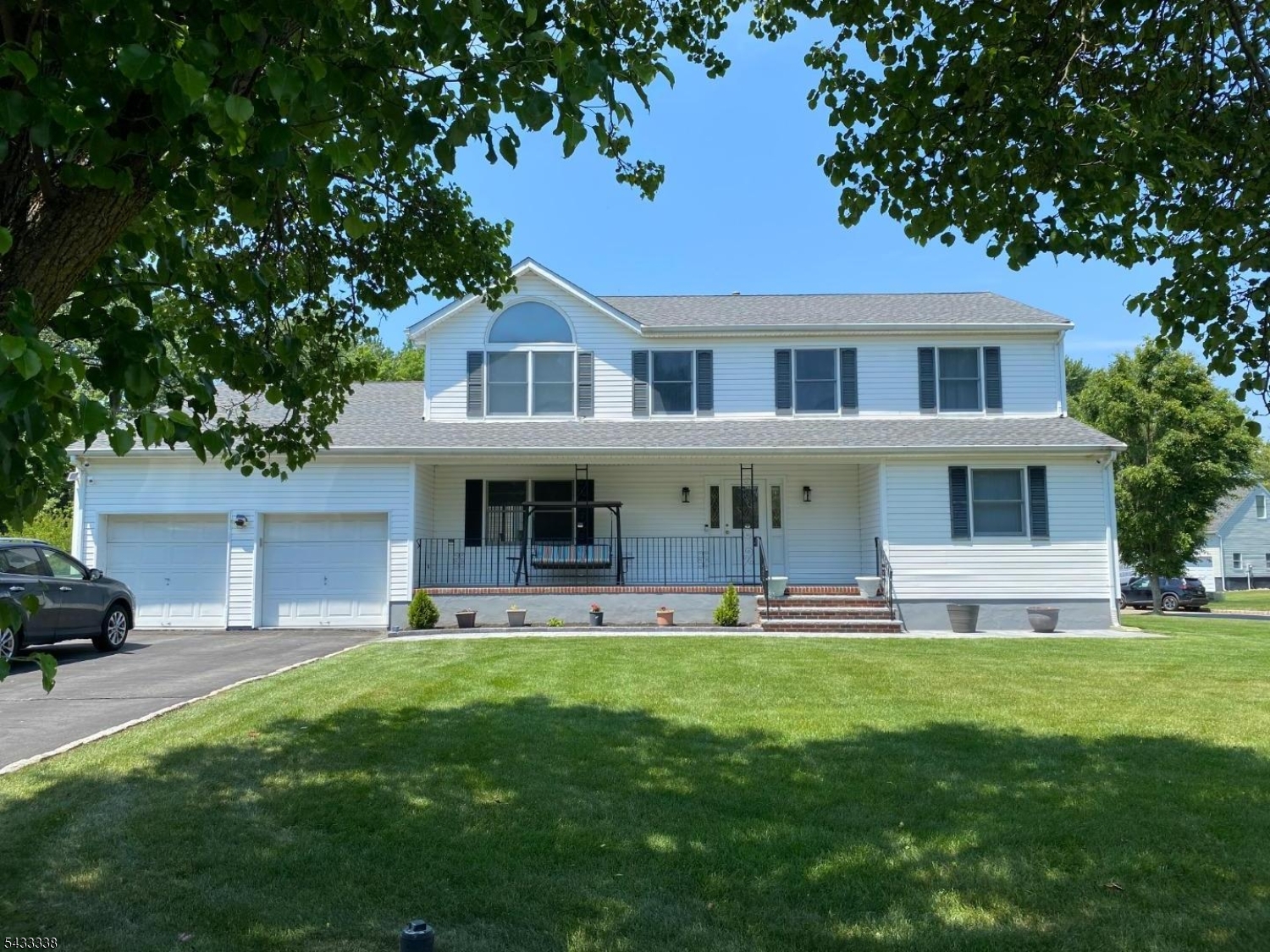 main property photo 29
