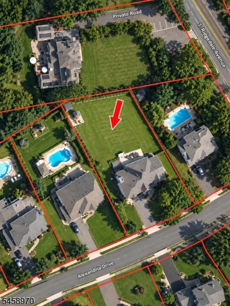 main property photo 39