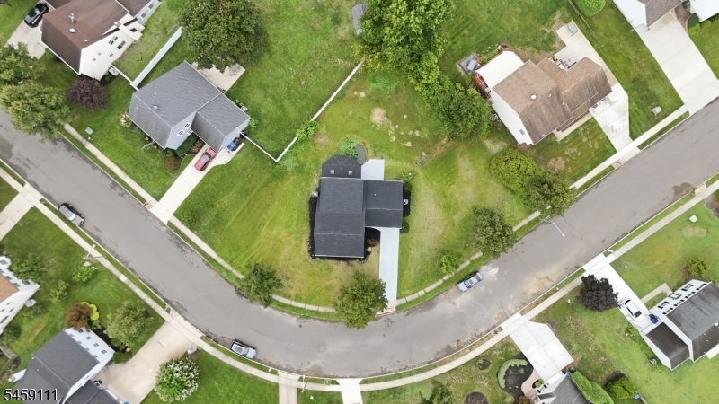 main property photo 22