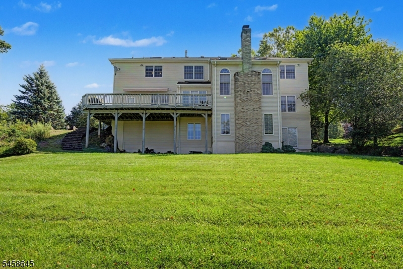 main property photo 41