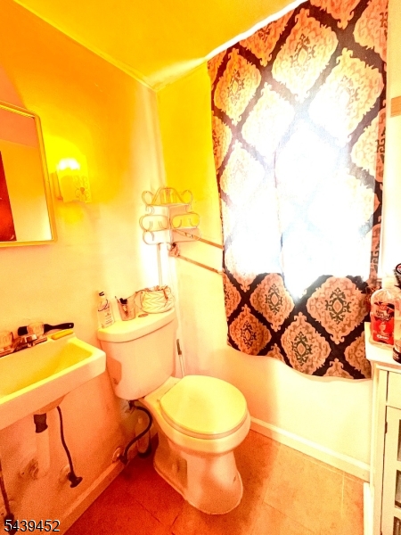 main property photo 8