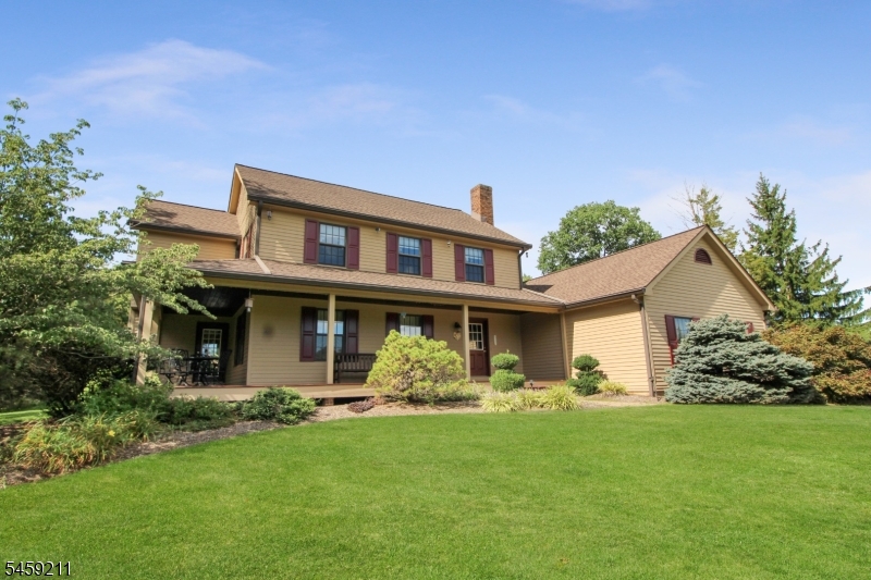 main property photo 2