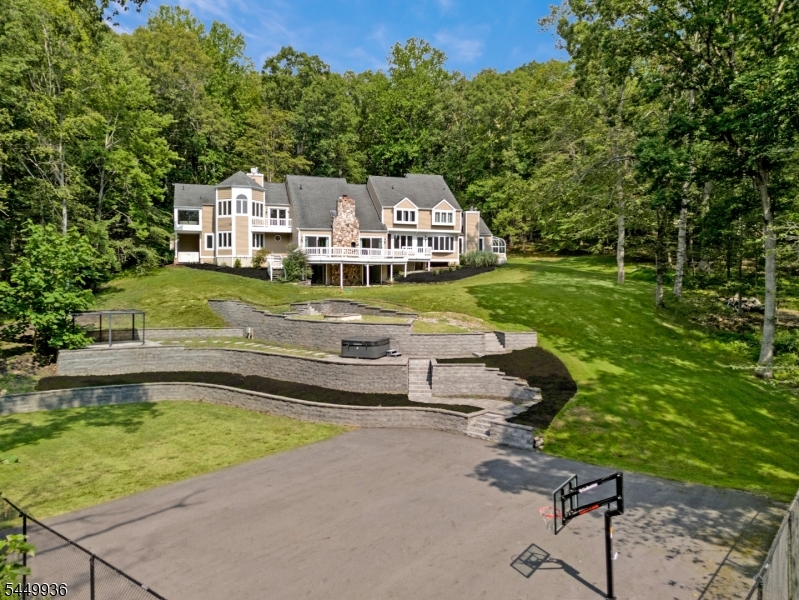 main property photo 48