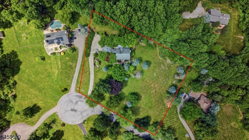 main property photo 48