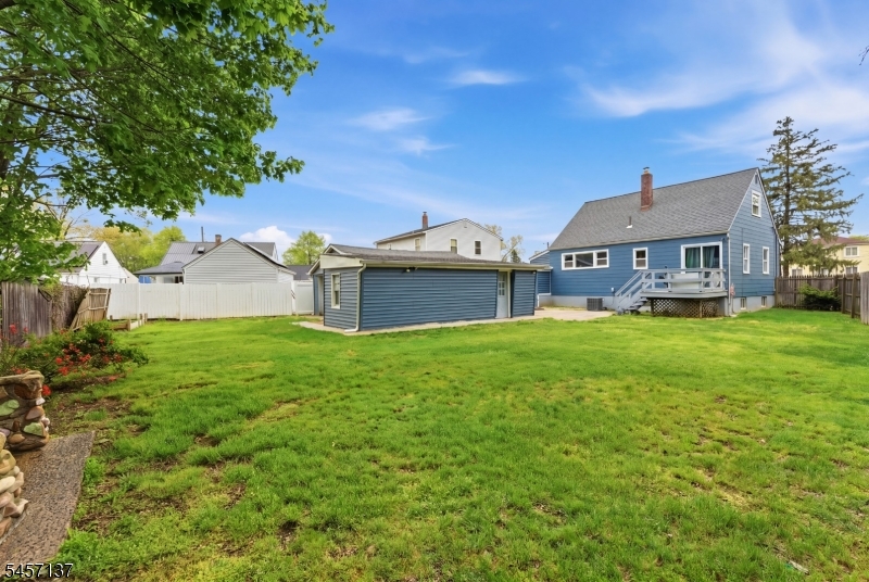 main property photo 36