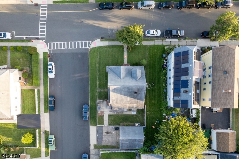 main property photo 21