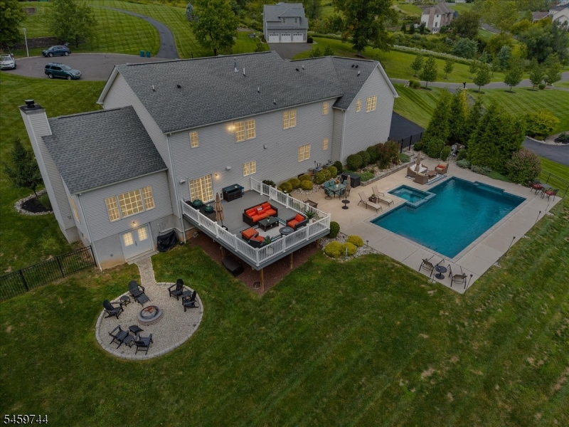 main property photo 48