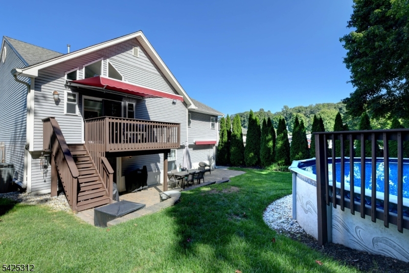 main property photo 41